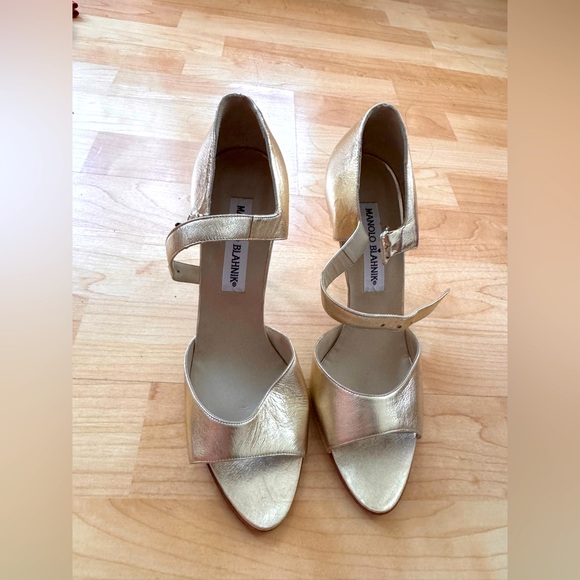 VINTAGE GOLD MANOLO BLAHNIK - Picture 1 of 4